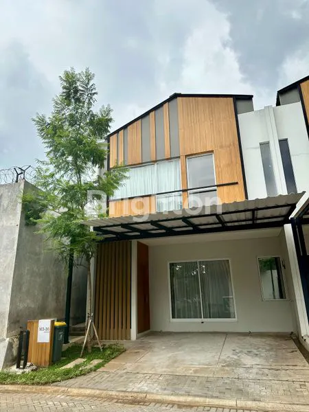 image RUMAH CLUSTER MAZENTA RESIDENCE CIPUTAT TANGERANG SELATAN MODERN INDUSTRIAL (1)