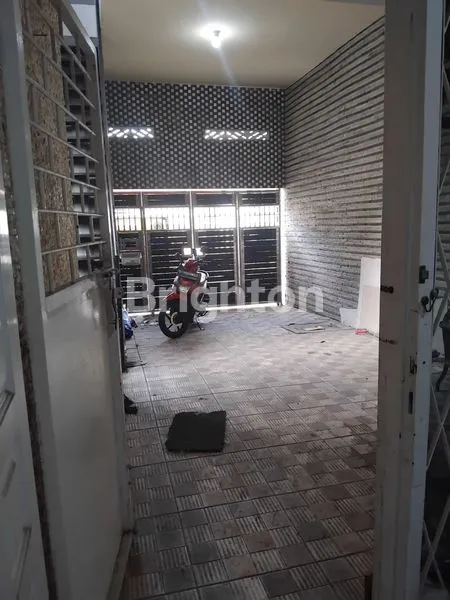 image RUMAH TINGGAL SIAP HUNI  (8)