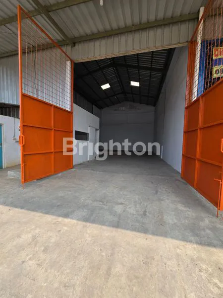 image GUDANG LUAS DAN AKSES SANGAT MUDAH DI AREA KAMAL LAMA (2)