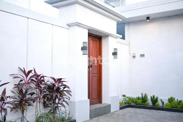 image LUXURY VILLA 3 BEDROOM IN KEDIRI TABANAN (8)