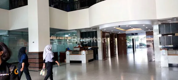 image GEDUNG PERKANTORAN SUDIRMAN PEKANBARU (3)