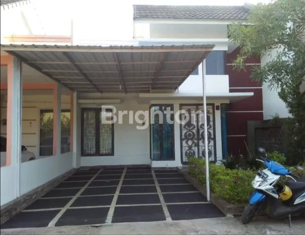 DIJUAL RUMAH SIAP HUNI DAN RAPI, TURUN HARGA, KOMPLEK PARK AVENUE, PALEMBANG