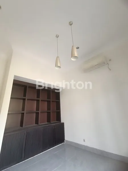 image RUMAH SIAP HUNI LOKASI PALM HILL CITRALAND !! (6)