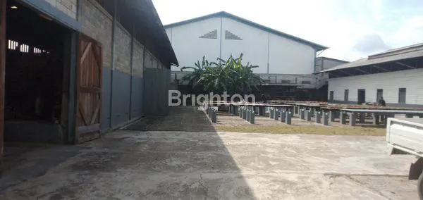 GUDANG  AREA INDUSTRY BISA MASUK KONTEINER 20 FEET - JAKARTA BARAT