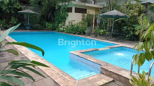 image TOWN HOUSE DISEWA 2 LANTAI LOKASI KEREN (8)