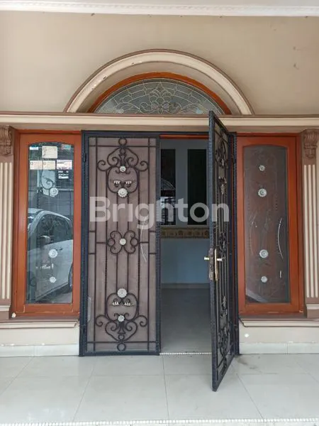 image RUMAH TANJUNG DUREN SIAP HUNI 3 LANTAI UNFURNISHED (1)