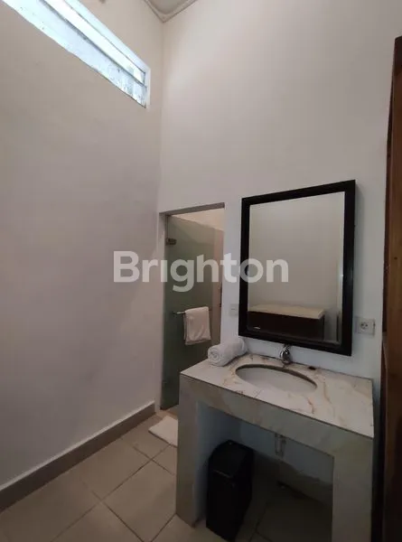 image RUMAH KOST MEWAH DI JALAN SOKA, KESIMAN (6)