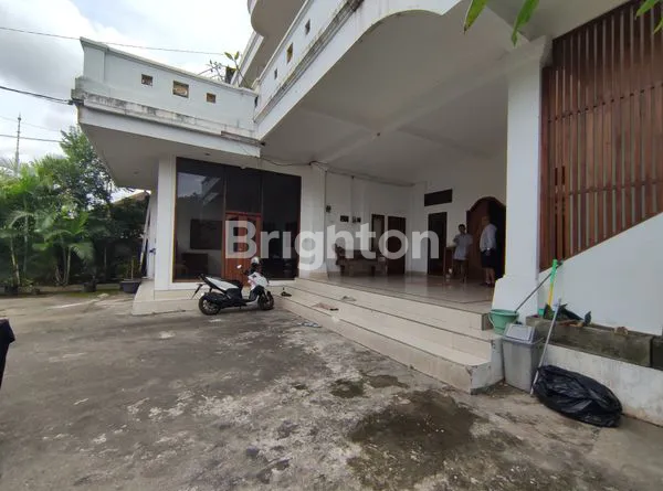 image RUMAH KOST MEWAH DI JALAN SOKA, KESIMAN (3)