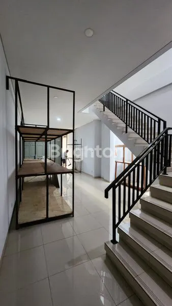 image RUKO SIAP PAKAI SIAP JUALAN SIAP CUAN DEKAT RESTORAN PHOENIX (8)