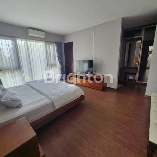 image RUMAH SEWA NUANSA FOREST CANTIK NAN ASRI DI VILLA PANBIL BATAM (4)