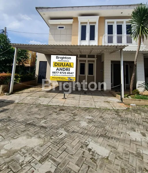 image RUMAH CANTIK 2 LANTAI DI  CLUSTER AVOCA HILLS RESIDENCE JAGAKARSA  JAKARTA SELATAN (2)