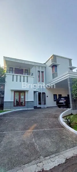 image RUMAH MEWAH TAMAN TELAGA GOLF BSD (1)