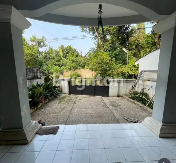 image RUMAH HADAP TIMUR, SEMI FURNISHED DI  CIMANGGIS DEPOK (3)