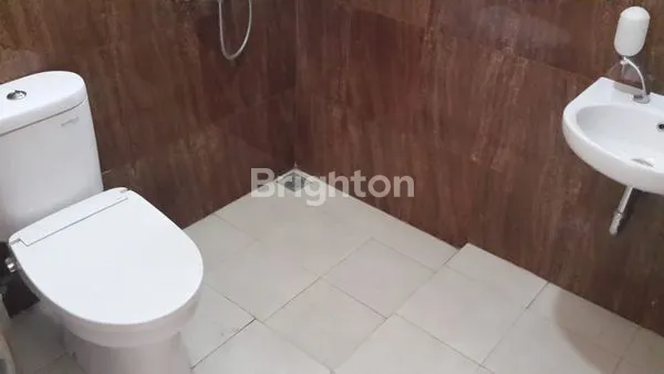 image JUAL RUMAH DI JLN SETRASARI SAYAP JL.IR SUTAMI BANDUNG (6)