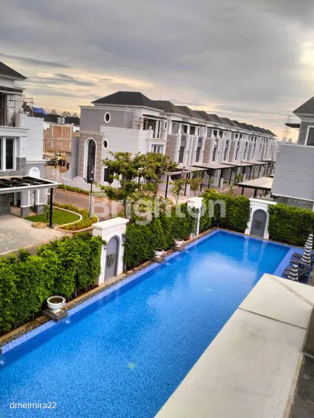 image HUNIAN MEWAH DI JAKARTA (3)