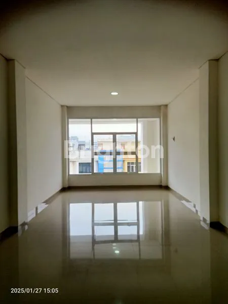 image RUKO BARU 4 LANTAI DI TEBET JAKARTA SELATAN L4C1A (5)