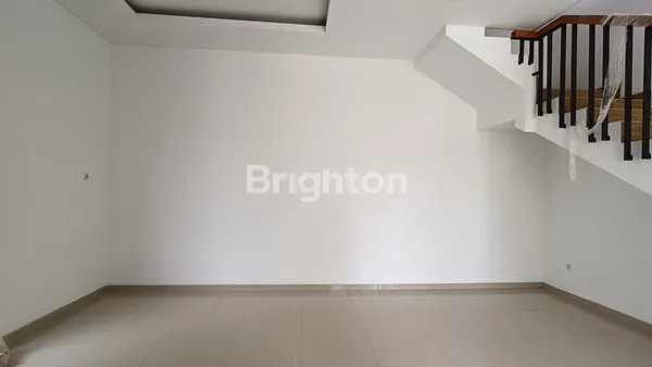 image RUMAH GADING PANTAI MODEL SCANDINAVIAN DEKAT MERR, PANTAI MENTARI (4)