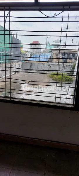 image RUKO 2.5 LANTAI PREMIUM DI JL. SUDIRMAN-SETIABUDI, AREA BISNIS (7)