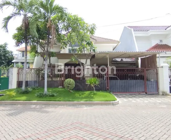 image ARAYA 1 JARANG ADA ROW 4 MOBIL (1)