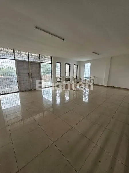 image SEWA RUKO 2 LANTAI PINGGIR JALAN BEKASI (1)