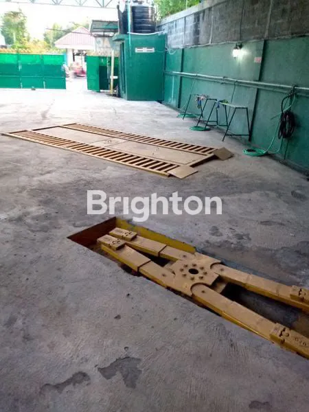 image BEKAS CARWASH LETAK STRATEGIS SEMOLOWARU SURABAYA (4)