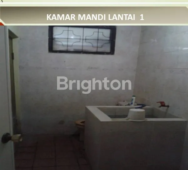 image BU, RUMAH HOOK 2 LANTAI DI AREA TENGAH KOTA MALANG (6)