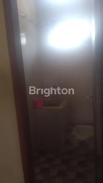 image RUMAH MEWAH LT 130M² DI DUKUH PAKIS, SURABAYA (4)