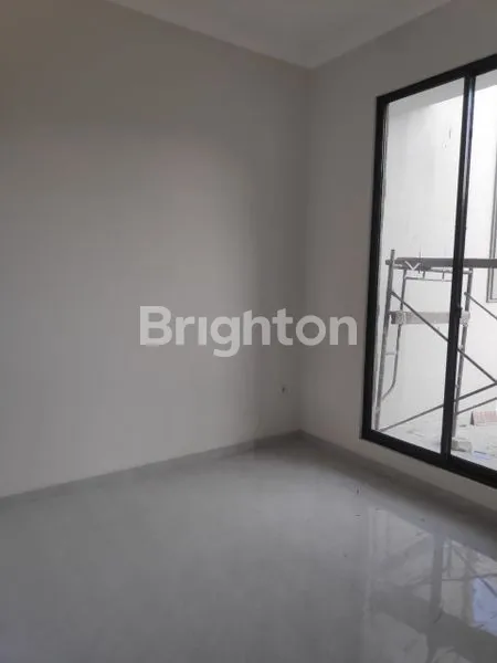 image NEW GRESS KLAMPIS MODERN MINIMALIS SELANGKAH KE HOKKY SUPERMARKET (7)