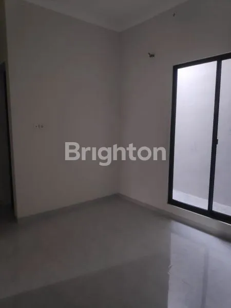 image NEW GRESS KLAMPIS MODERN MINIMALIS SELANGKAH KE HOKKY SUPERMARKET (2)