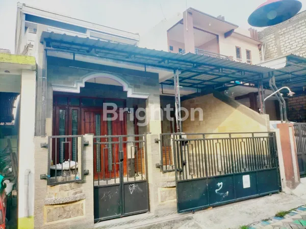 image RUMAH 2 LANTAI DI SIDOMUKTI (1)