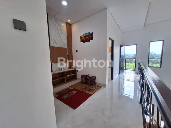 image RUMAH MEWAH DI KEDAMAIAN BANDAR LAMPUNG (6)