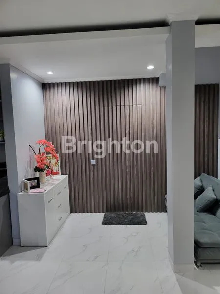 image RUMAH 2 LANTAI RAPI SEMI FURNISHED (4)
