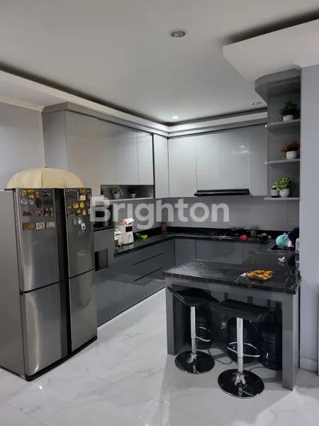 image RUMAH 2 LANTAI RAPI SEMI FURNISHED (5)