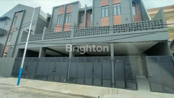 image RUMAH BARU MODERN MINIMALIS 3 LANTAI SIAP HUNI, DURI KEPA, JAKARTA BARAT (1)