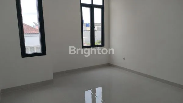 image RUMAH BARU MODERN MINIMALIS 3 LANTAI SIAP HUNI, DURI KEPA, JAKARTA BARAT (7)