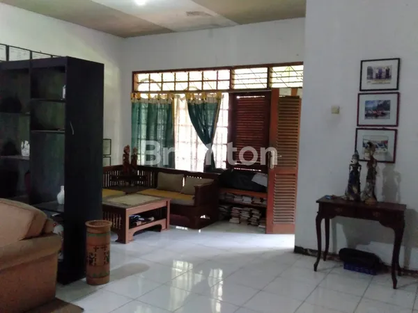 image VILLA NYAMAN ASRI SEMI FURNISH KATULAMPA BOGOR (5)