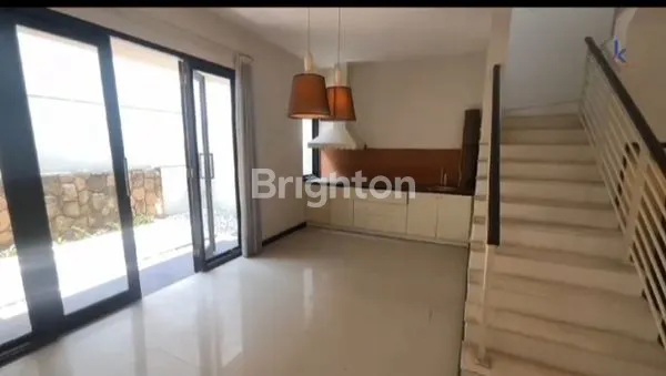 image DIJUAL RUMAH 3LT DI PERUM PANTAI MENTARI SURABAYA (6)