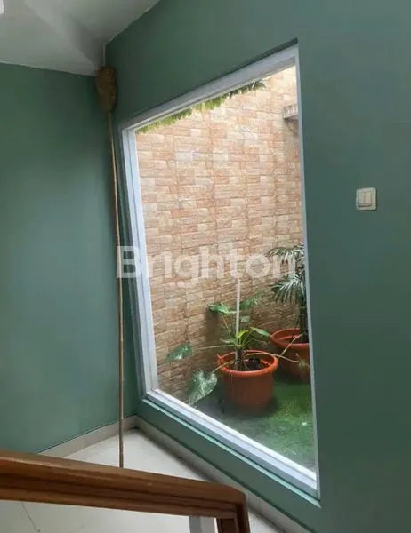 image RUMAH 2 LANTAI 3 KT SHM DI BEJI DEPOK (7)