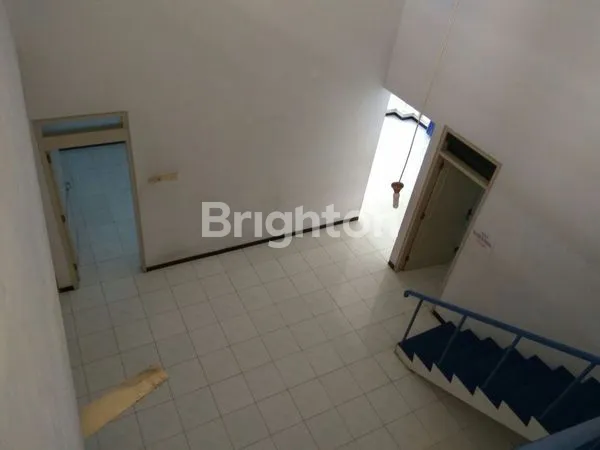 image RUMAH SEMARANG TENGAH STRATEGIS (4)