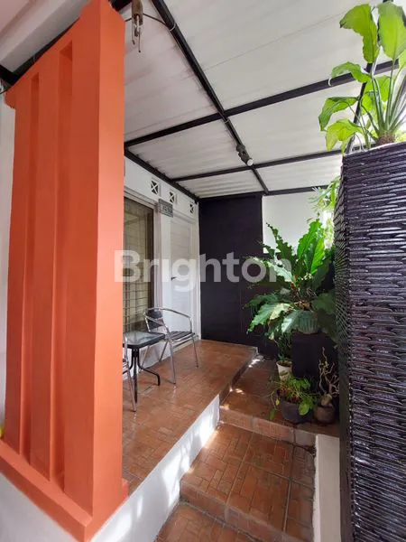 image DIJUAL RUMAH 2LT SIAP HUNI DI KAVLING POLRI ,AMPERA KEMANG (4)