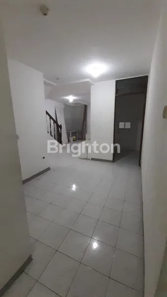 image RUMAH TOMANG 10 X 15 HOOK JAKARTA BARAR (3)