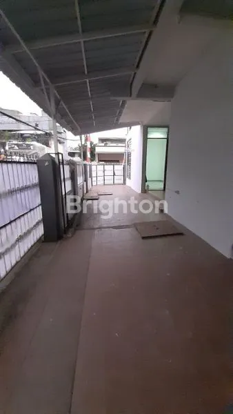 image RUMAH TOMANG 10 X 15 HOOK JAKARTA BARAR (2)