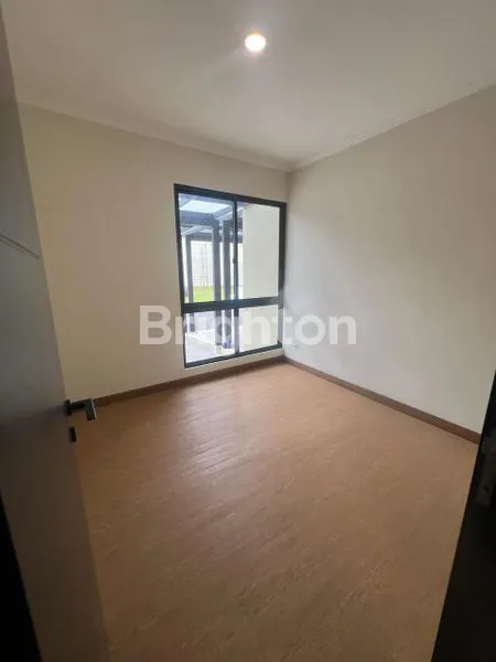 image RUMAH BARU SIAP HUNI DI CARSON SUMMARECON GADING SERPONG (5)