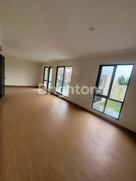 image RUMAH BARU SIAP HUNI DI CARSON SUMMARECON GADING SERPONG (6)