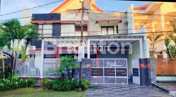 image JUAL CEPAT!! RUMAH MEWAH 3 LT LOKASI STRATEGIS DI POROS JLN AREA SUHAT  (1)