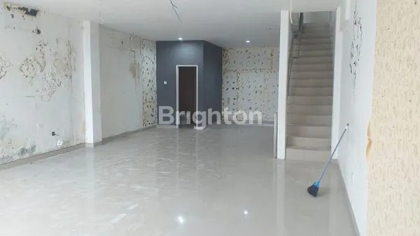 image  RUKO 2 LANTAI RENON (3)