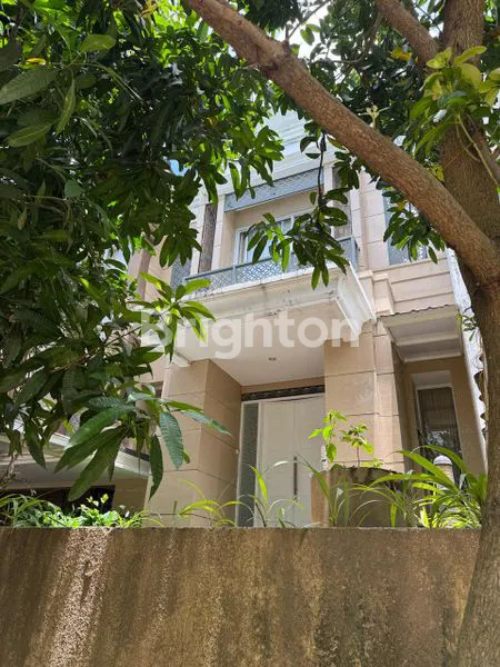 image RUMAH MEWAH FURNISH DI CITRALAND CELEBES (1)