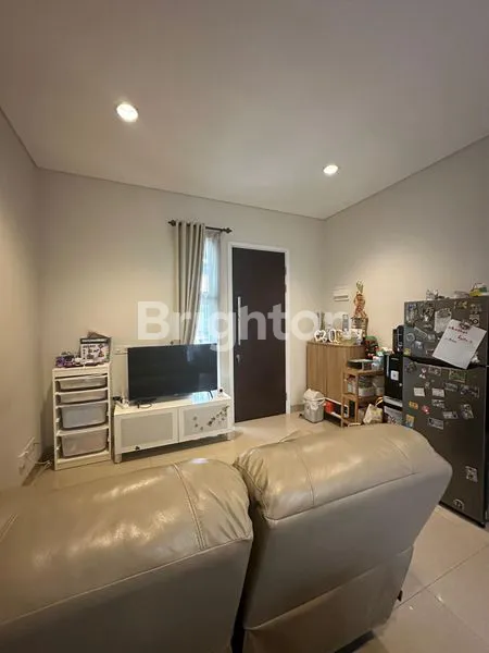 image RUMAH SAVIA BSD MINIMALIS SIAP HUNI FULL FURNISHED (2)