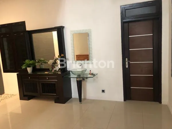 image RUMAH NYAMAN DAN STRATEGIS, PONDOK INDAH (7)