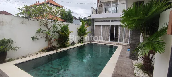 image VILLA 2 LANTAI FULL FURNISHED DI BATU AJI, TABANAN – SIAP HUNI DENGAN KEMEWAHAN DAN KENYAMANAN (1)